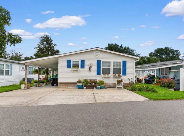 1812 E Lake Dr., Surfside Beach, SC 29575