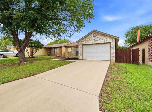 6827 Celes Meadow Dr, Converse, TX 78109