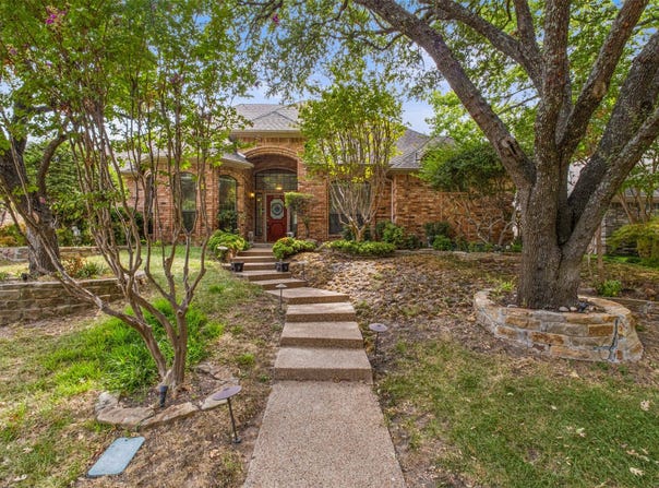2616 Tulip Drive, Richardson, TX 75082