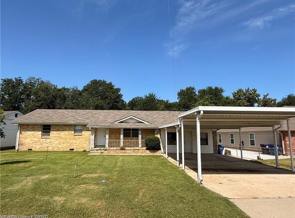4715 N 30th ST, Fort Smith, AR 72904