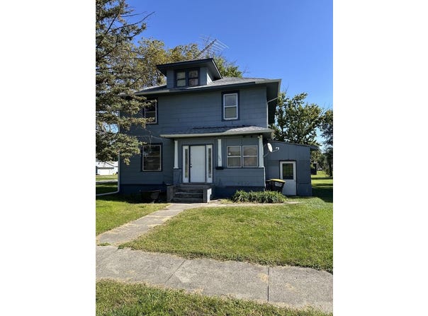 302 S Lucas, Eagle Grove, IA 50533