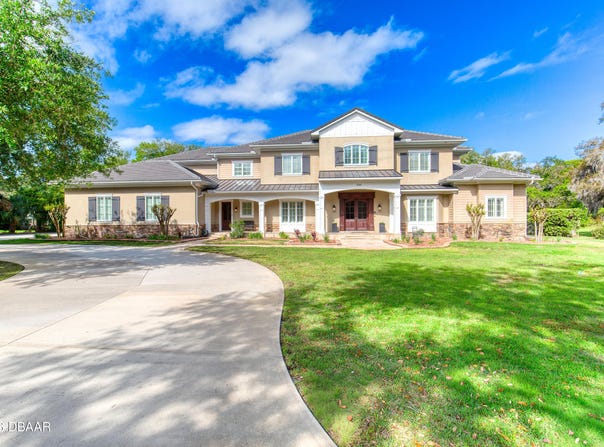 230 Parrulli Drive, Ormond Beach, FL 32174