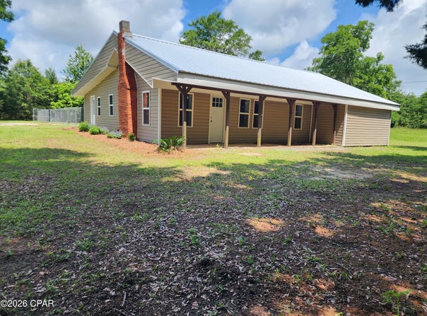 445 Florida 73, Marianna, FL 32448