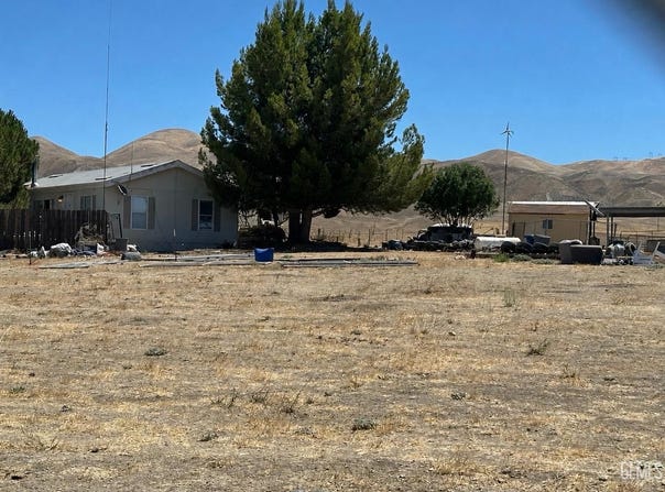 13606 Barrett Road, Santa Margarita, CA 93453