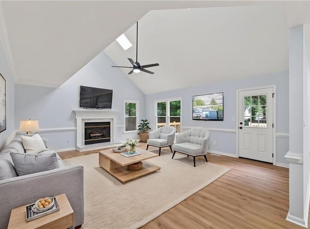 1032 Copper Stone Circle, Chesapeake, VA 23320