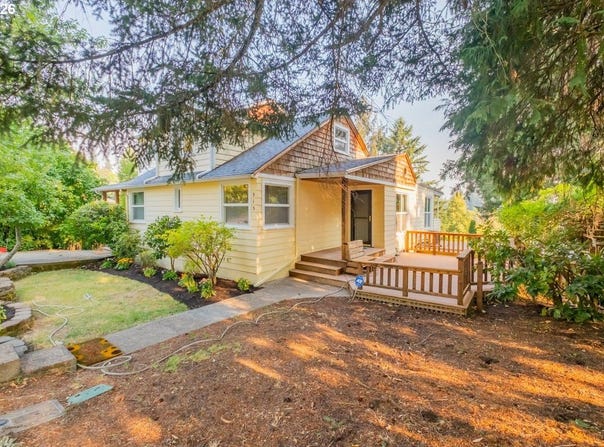 515 FULVUE Dr, Eugene, OR 97405