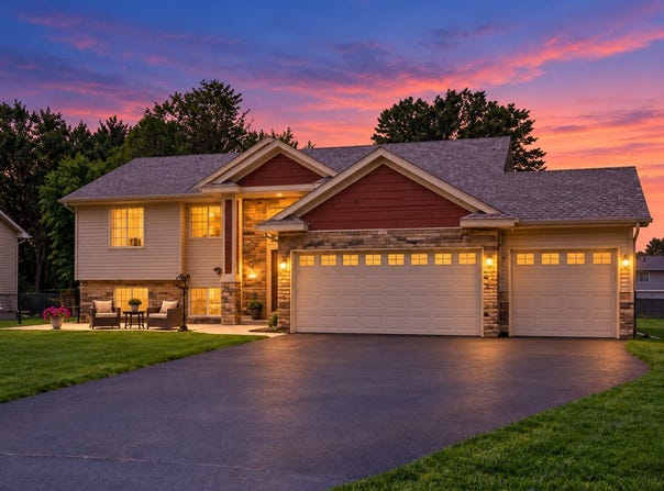 878 Kelly Street, Lino Lakes, MN 55014