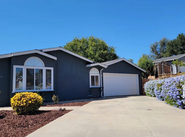 15935 Spring Oaks Rd, El Cajon, CA 92021