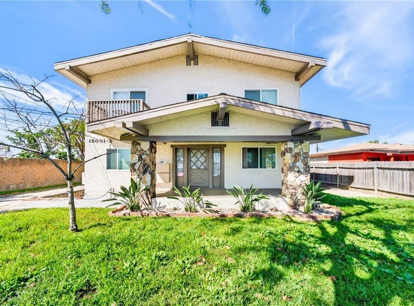 15003 Larch, Lawndale, CA 90260