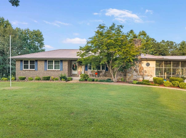 210 WESTERN DRIVE, JASPER, AL 35503