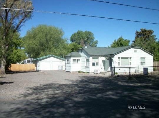 1030 S H St., Lakeview, OR 97630
