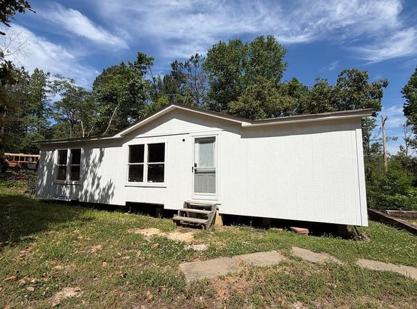 526 HWY 310, COMO, MS 38619