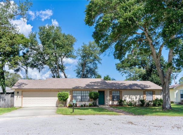 9 BRIDGET Terrace, ORMOND BEACH, FL 32174