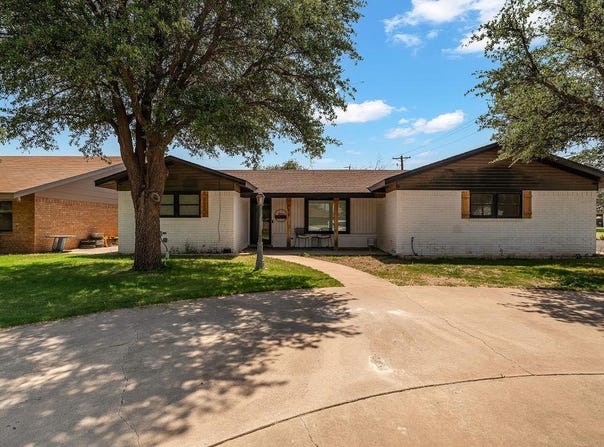 411 N St Boniface, Stanton, TX 79782