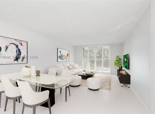 210 Sea View Dr, Key Biscayne, FL 33149