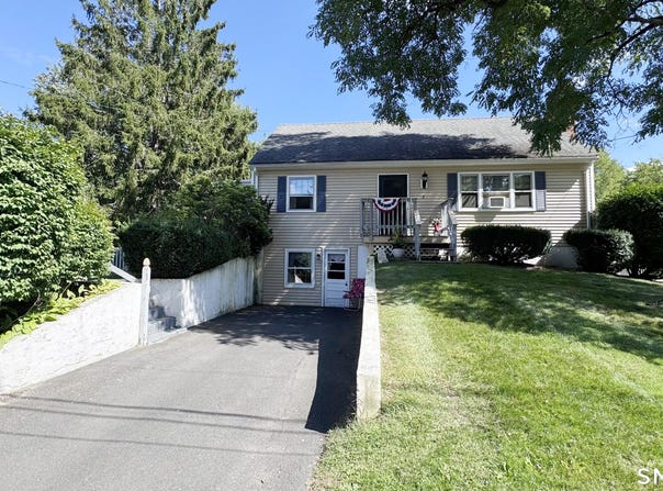 2 Catherine Road, Stafford, CT 06076