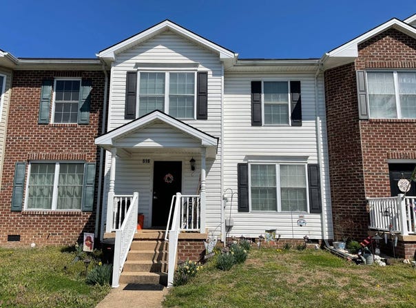 516 Wirt Ave, Elkton, VA 22827