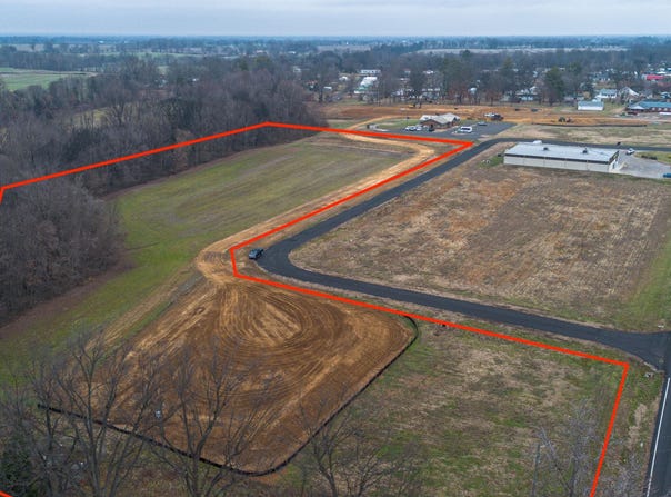 Barlow Road lot: B, Barlow, KY 42024