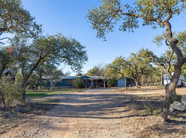 715 Bee Gee Rd, Driftwood, TX 78619