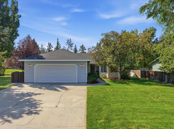3389 NE Stonebrook Loop, Bend, OR 97701