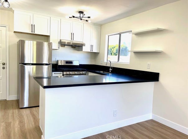 2728 Crestmoore, Los Angeles, CA 90065
