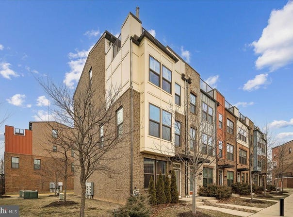 6201 CHRONICLE ST, HYATTSVILLE, MD 20782