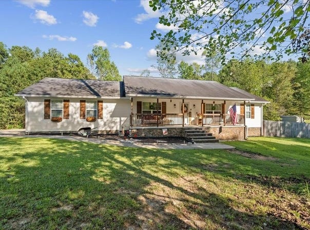 237 SE Matlock Drive, DALTON, GA 30721