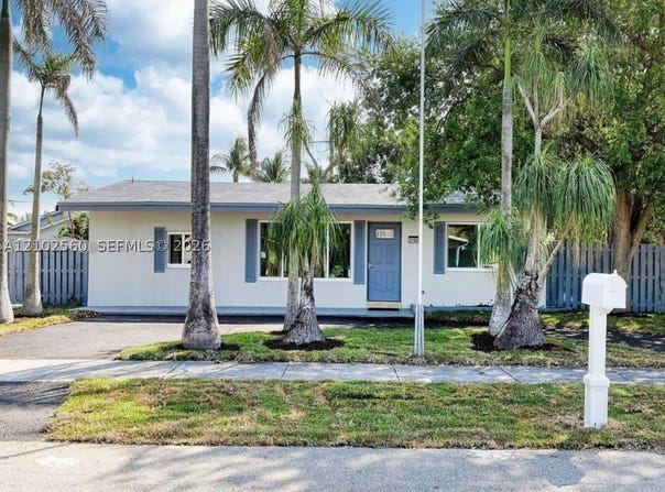 3700 NE 13th Ter, Pompano Beach, FL 33064