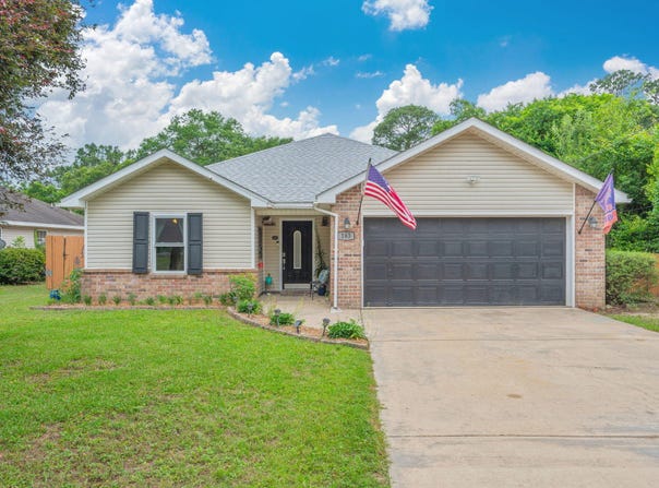163 Jones Road, Crestview, FL 32536