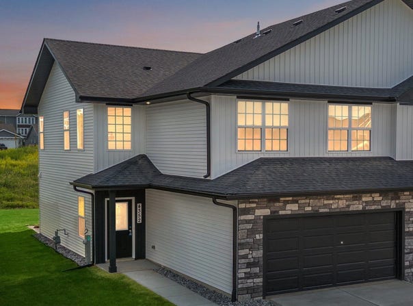 4391 W 77th Avenue, Merrillville, IN 46410