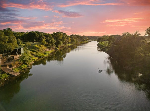 River Road, Waco, TX 76705