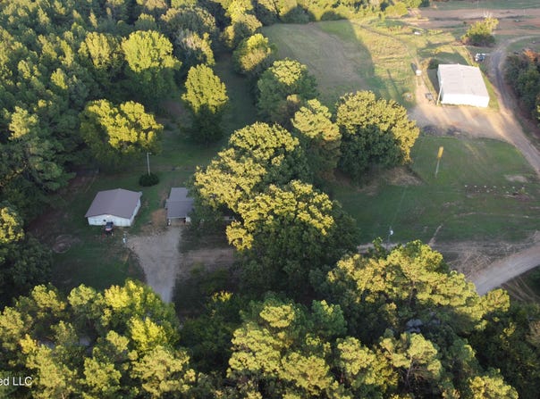 763 Mcauley Road, Holly Springs, MS 38635
