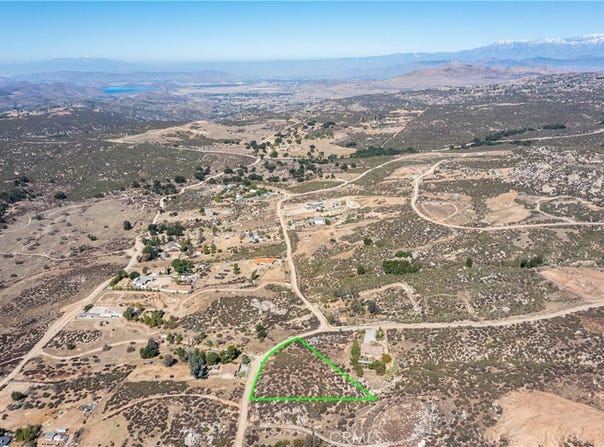 Sabina Drive, Hemet, CA 92544