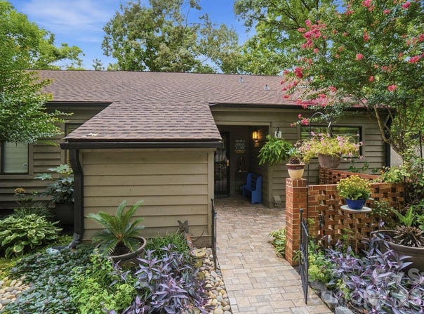 4142 Charlotte Highway, Lake Wylie, SC 29710