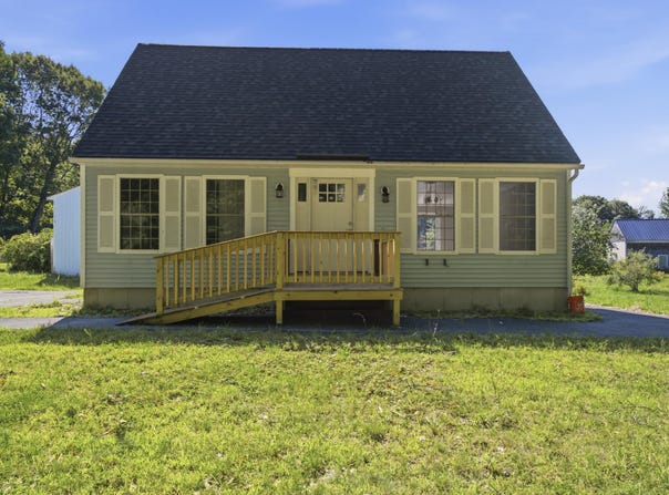 1 Morgan Lane, Windham, ME 04062