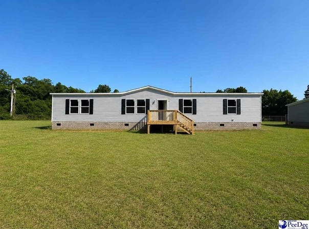202 McElveen Circle, Lynchburg, SC 29080