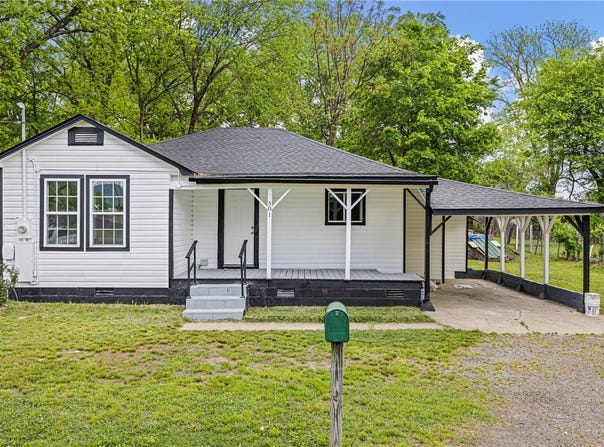 501 7th Street, Danville, AR 72833