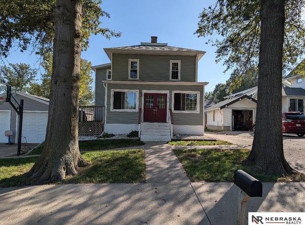 129 E 9th Street, Wahoo, NE 68066