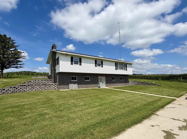 N4520 Johnson Road, Mauston, WI 53948