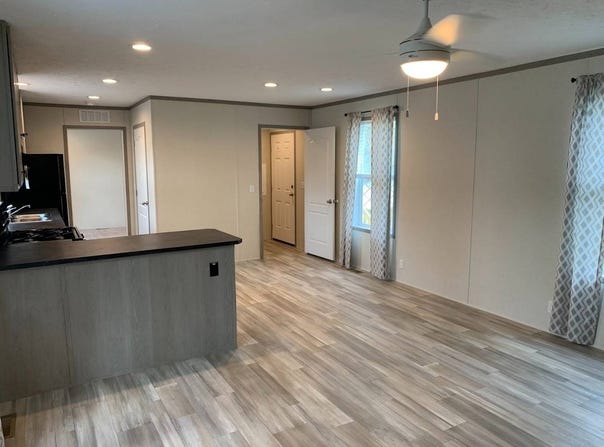 1533 Pheasant Run Drive, Flint, MI 48532