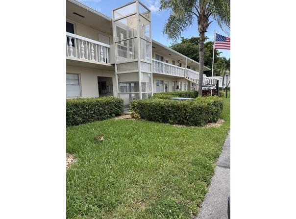 76 Markham D, Deerfield Beach, FL 33442