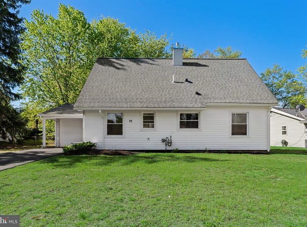 18 BERMUDA, WILLINGBORO, NJ 08046
