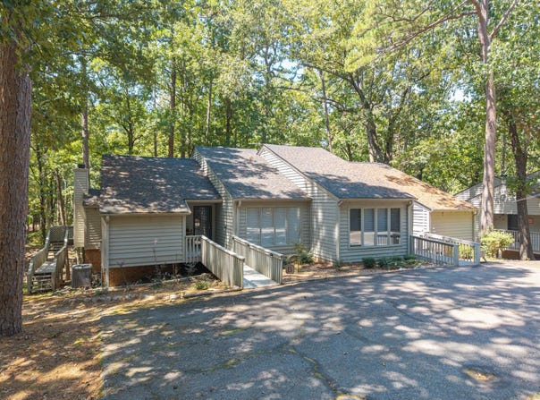 93 Silver Point Drive, Mount Ida, AR 71957