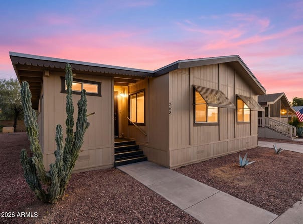 3901 E Pinnacle Peak Road, Phoenix, AZ 85050
