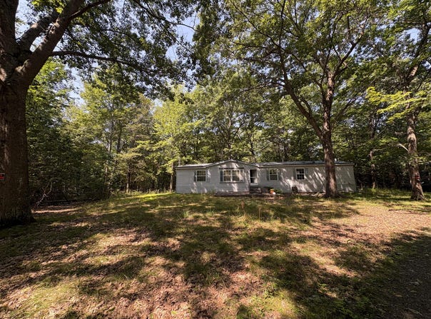 32 Faiths Way, Fairfield, ME 04937