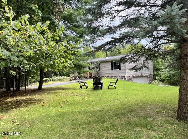 434 Potter Hill Road, Bolton Landing, NY 12814