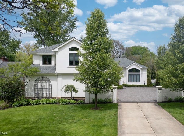 21121 S Woodland Road, Shaker Heights, OH 44122