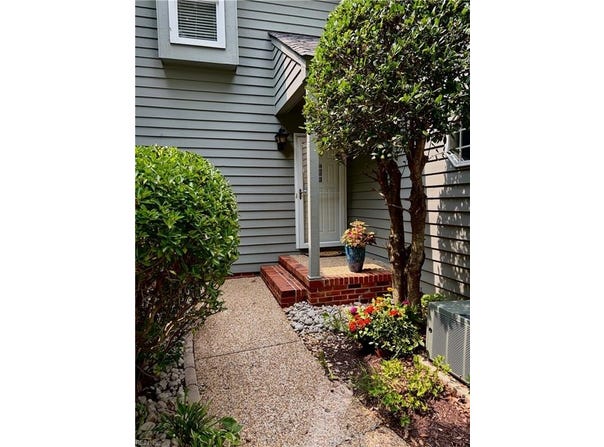 520 Spring Trace, Williamsburg, VA 23188