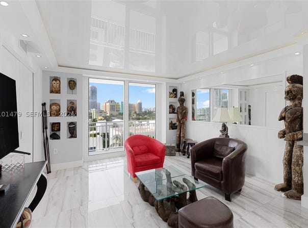 345 Ocean Dr, Miami Beach, FL 33139
