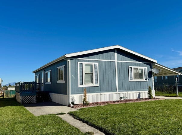 211 Launfal Lane, Bozeman, MT 59718